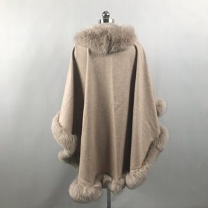 Châles en Fourrure Véritable Personnalisés pour Femme, Vente en Gros, Haute Qualité, Laine, <span class=keywords><strong>Renard</strong></span>, Cape, Cachemire, Grande Taille - Product Image 4