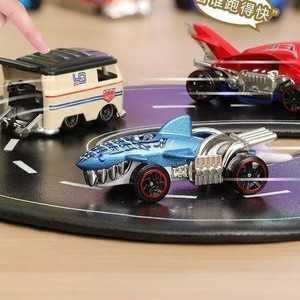 Modèle de <span class=keywords><strong>voiture</strong></span> miniature en alliage à grande vitesse à l'échelle 1:64 <span class=keywords><strong>Hot</strong></span> Free <span class=keywords><strong>Wheels</strong></span> - Product Image 2