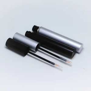 Envases Personalizados de Aluminio Plateado y Dorado para Delineador de Ojos, Tubo de 5 ml para Suero de Crecimiento de Pestañas con Cepillo - Product Image 5