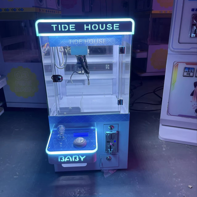 Factory Wholesale 110V/220V Mini Arcade Game Cabinet Small Candy Crane Claw Coin Operated Machine
