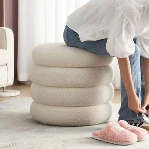 Taburete Otomano de Terciopelo de Cordero 30, Cómodo Taburete de Almacenamiento para el Hogar y la Cocina, Color Crema, para Vestidor, Sala de Estar, Sofá - Product Image 3