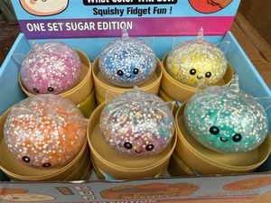 Juguete Blandito Novedoso al por Mayor con Ojos Saltantes, Divertida Caja Sorpresa Misteriosa, Bola Antiestrés de Dumpling con Vaporizador, Juguetes Fidget - Product Image 6