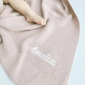 Cobertor de bebê personalizado de malha de algodão para recém-nascidos, cobertor macio e grosso com nome bordado