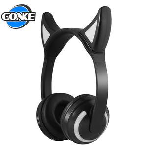 Promoción Popular regalo lindo diseño de oreja de gato azulejos de LED brillante azulejos auriculares - Product Image 1