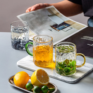 <span class=keywords><strong>Mug</strong></span> en verre borosilicate martelé fait main avec poignée colorée, résistant <span class=keywords><strong>à</strong></span> la chaleur, compatible lave-vaisselle et micro-ondes, tasse <span class=keywords><strong>à</strong></span> eau et <span class=keywords><strong>à</strong></span> thé réutilisable - Product Image 3