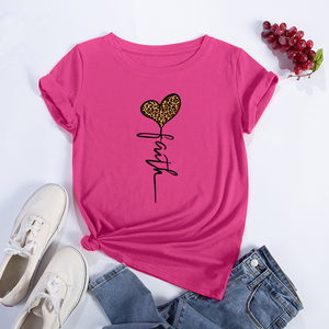 Camiseta Holgada de Algodón Orgánico para Mujer al por Mayor, Linda Camiseta con Estampado Gráfico de Corazón de Leopardo y Letras, Ecológica, de Secado Rápido, Informal - Product Image 2