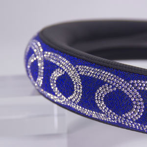 Housse de volant en cristal avec design circulaire, antidérapante, douce, universelle, décoration de voiture - Product Image 6