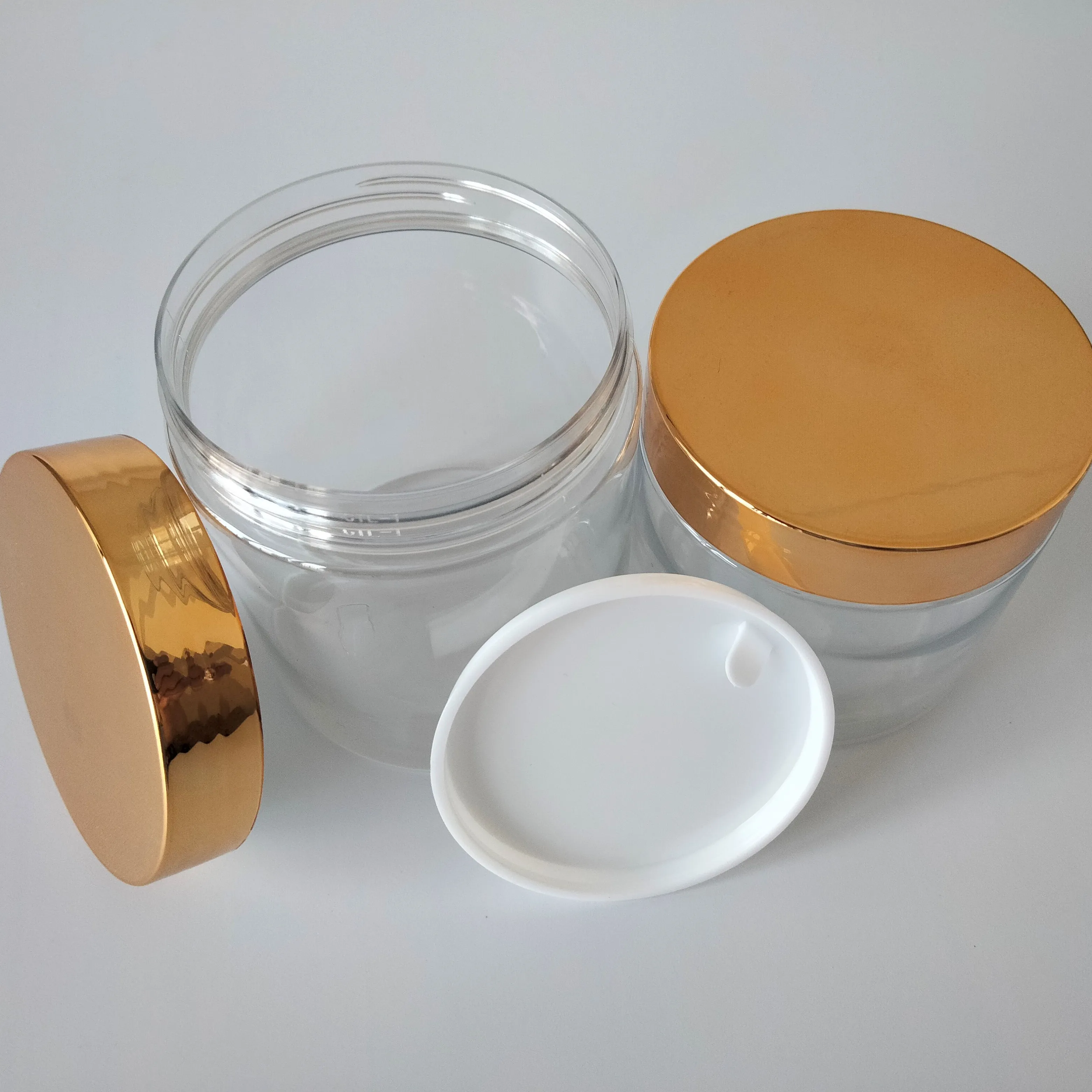 Cosmetic Empty Cream Jar Packaging 2oz 4oz 8oz 16oz Body Lip Scrub PET Frosted Cosmetics Plastic Jar with Shiny Gold Cap