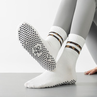 Chaussettes pour femmes à imprimé léopard et rayures, respirantes, pour le yoga et le Pilates, vente chaude
