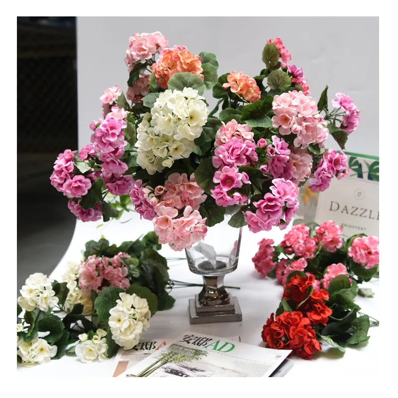 Isevian ดอกไม้ไหมประดิษฐ์สีชมพูและสีขาวดอกไม้ระเบียงดอกไม้ Begonia