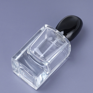 High Quality 25ml <b>50ml</b> 100ml square Thickened clear Perfume Glass Spray <b>Bottle</b> with Black Cap Perfume Dispenser <b>Bottle</b> - Product Image 3