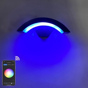 Lámpara de pared LED inteligente Tuya con WiFi, luz de porche para exteriores, aplique de jardín impermeable, RGBW 9W, regulable, compatible con Alexa y Google Home - Product Image 2