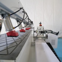 Machine à percer latérale automatique à double broche pour meubles en panneaux sur mesure avec une précision de perçage de ±0,1 mm et un perçage sans bavures
