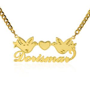 Collar con Placa de Nombre de Pájaro Personalizado de Moda, Joyería para Mujer, Chapado en Oro de 18K, Acero Inoxidable, Corazón, Venta al por Mayor - Product Image 1