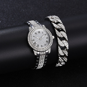Nouvel ensemble de montres de luxe 2026 entièrement serties de cristaux, bracelet en acier doré, montre-bracelet tendance pour hommes et femmes - Product Image 2