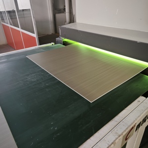 <span class=keywords><strong>Piso</strong></span> Vinílico SPC Profesional para Proyectos, Especificaciones Completas, Uso Comercial e Industrial, Pavimentación de Grandes Áreas - Product Image 4