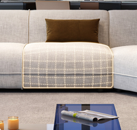 Canapé d'angle modulable Chesterfield en tissu avec option causeuse d'angle irrégulière, prêt à l'emploi pour salon