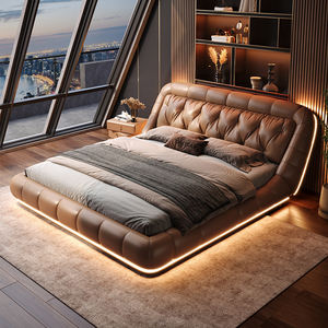 贅沢な本革キングベッド、広々としたマスターベッドルーム用、ブラックレトロスーパーカーフローティングデザイン、ライトラグジュアリーヴィラ - Product Image 3