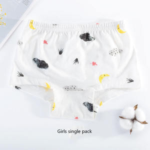Vente en gros de caleçons mignons en coton biologique durable pour filles sous-vêtements pour enfants personnalisés avec impression de logo - Product Image 4