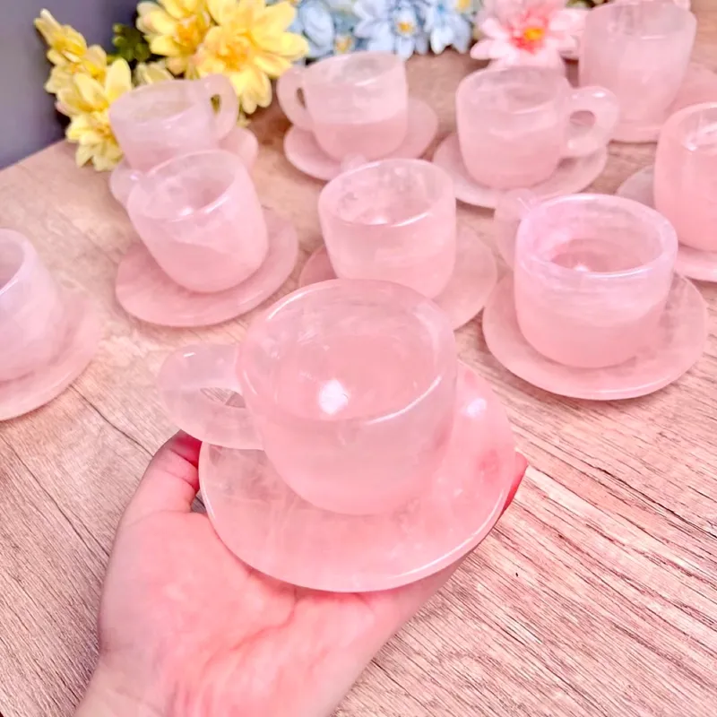 Sıcak satış doğal gül kuvars çay bardağı plaka ile el oyma halk el sanatları kupa şifa kristal ev dekorasyon için