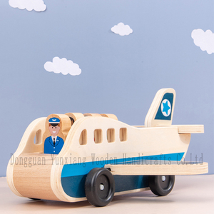 Gioco <span class=keywords><strong>di</strong></span> aeroplani in <span class=keywords><strong>legno</strong></span> con 4 figure <span class=keywords><strong>di</strong></span> gioco e 4 valigie-aeroplano giocattolo per bambini, giocattoli classici in <span class=keywords><strong>legno</strong></span> per bambini - Product Image 3