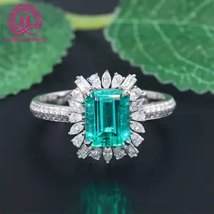 Desain kustom 14K cincin pernikahan emas asli 18k cincin emas putih Solid Moissanite dan zamrud