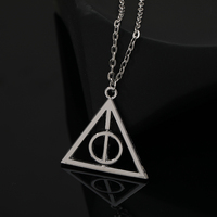 Collier triangulaire Harry Potter Reliques de la Mort en gros, pendentif rotatif amovible