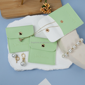 Pochette en cuir PU de haute qualité pour bracelet, style enveloppe, sac à bijoux vert avec bouton pression doré, vente en gros - Product Image 4