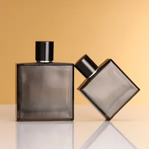 Duman gri 50ml parfüm atomizör şişe lüks kare kıvrım 100ml cam parfüm püskürtücü şişe ağır kapaklı