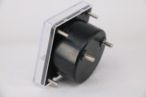 แอมป์มิเตอร์แบบแผงหน้าปัดทรงสี่เหลี่ยมผืนผ้า ชนิดขดลวดเคลื่อนที่ รุ่น MU-45 ขนาด 59*52 มม. - Product Image 2