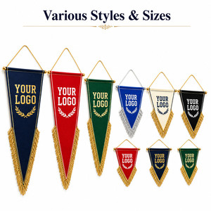 Drapeau suspendu personnalisé avec logo, bannière sportive en satin avec pompons et mât pour la décoration des cérémonies d'échange et de remise de prix des clubs scolaires - Product Image 3