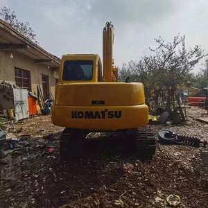 Komatsu PC60-8 Usada, Compacta y Fiable, Gran Potencia, Fuerte Fuerza de Excavación, Ahorro de Combustible, Fácil Mantenimiento, Ideal para Pequeñas Construcciones - Product Image 3