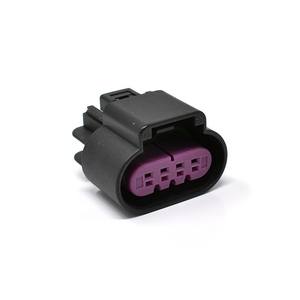 Conector hembra de 4 vías para interruptor de manillar Jetprime - Product Image 1