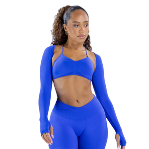 Ensemble de yoga pour femmes grande taille, séchage rapide, respirant, logo frontal, taille élastique, confortable, respectueux de la peau, pour le sport et la remise en forme - Product Image 4