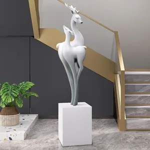 Nouveautés <span class=keywords><strong>2023</strong></span> : Vente en gros de décorations d'intérieur personnalisées, ornements mignons en résine en forme de cerf de dessin animé, sculptures de cerf en fibre de verre - Product Image 2