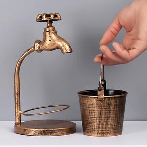 Custom Hars Handwerk Materialen Asbak Standbeeld Creatief Kraan Vormig Asbak Beeldje - Product Image 3