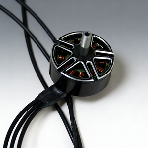Motor sin escobillas 2810 900KV, motor de CC metálico para drones RC Freestyle con marco X8 de 7 pulgadas. - Product Image 6