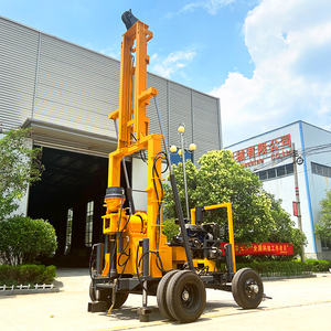 Gespecialiseerde diesel-aangedreven rupsbandenboorinstallatie voor waterputten in zandachtig terrein, kernboorinstallatie - Product Image 5