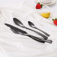 Ensemble de couverts KAYA en acier inoxydable écologique poli miroir, couverts durables pour les mariages et les cadeaux d'affaires