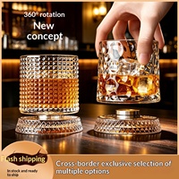 Verre à whisky rotatif en cristal à paroi mince gravé d'étoiles, gobelet anti-stress portable au design minimaliste pour