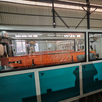 Ligne d'extrusion de profilés de plafond en PVC, ligne de production de panneaux en PVC à partir de matériaux recyclés pour panneaux publicitaires, production de panneaux muraux en PVC