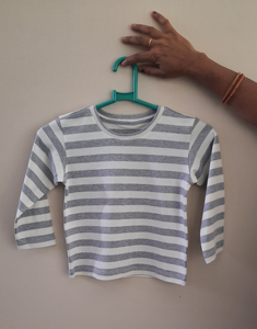 Etiqueta privada Ray Camiseta Algodón orgánico Cuello Mangas completas Fiesta informal Estilo Gris Blanco Rayas Unisex Escuela Hogar 6 años + - Product Image 4