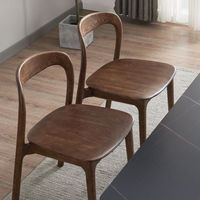 Chaise de salle à manger en bois massif de style nordique avec dossier, tabouret de bureau moderne de luxe léger pour la maison et la cuisine des restaurants