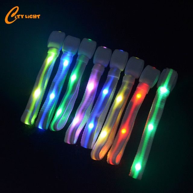 15 Multicolor RGB DMX Proragrammed Remote Control Rfid Led Bracelet/Wristband for Concert Party,event