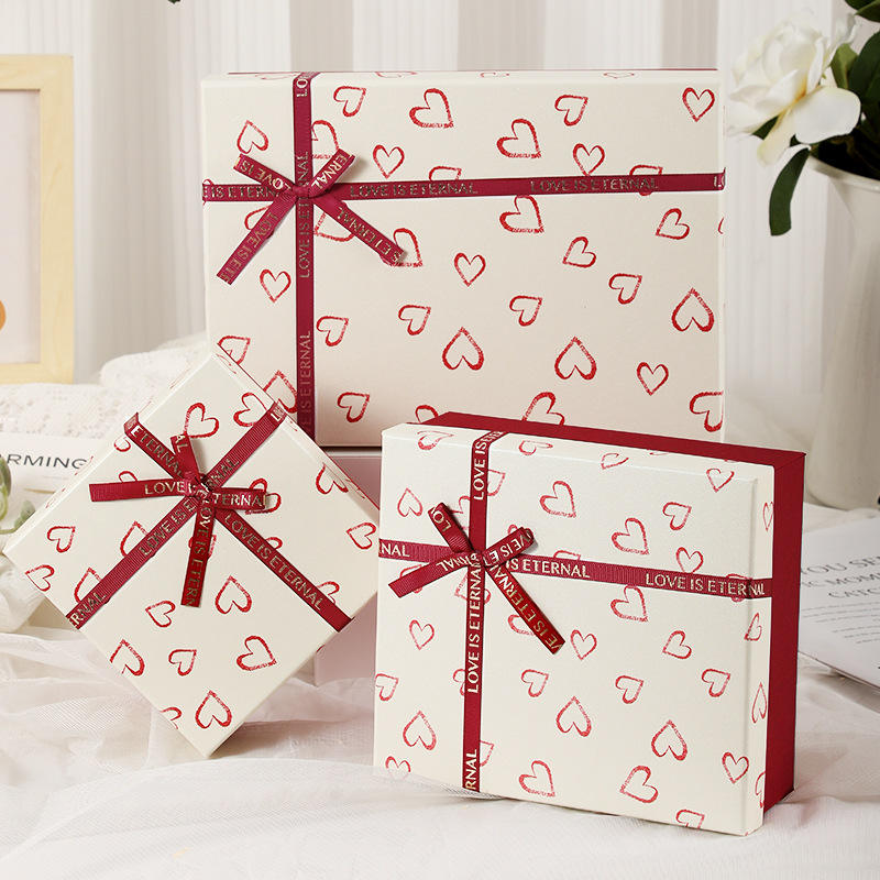 Love red; 4th gift box 20*18*8cm