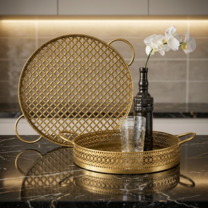 Juego de bandejas decorativas redondas chapadas en oro con patrón geométrico, diseño moderno, asa de metal, artesanía. - Product Image 1