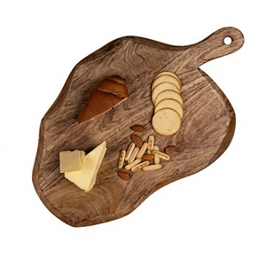 Tabla de Cortar Rectangular Grande de Madera Sostenible, Plato para Servir Galletas, Cupcakes y Frutas, Acabado Natural, Madera de Acacia Real, Apto para Lavavajillas - Product Image 3