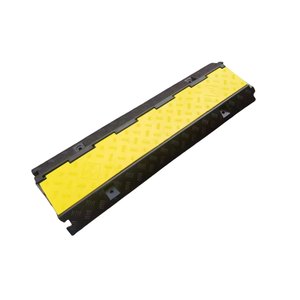 Дорожный сейф, оптовая продажа, сверхпрочная желтая куртка, резиновая скоростная защита кабеля 1 2 3 4 5 каналов, кабельная рампа для улицы - Product Image 1