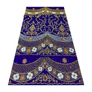 Tela de Terciopelo de Alta Calidad con Cuentas Bordadas, Bordado Intrincado, Decoración con Pedrería, Ecológica, Elegante y Tradicional - Product Image 2