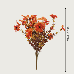 Vite di Eucalipto Artificiale Autunnale con Fiori Viola per Decorazioni Esterne di Casa e Giardino - Product Image 6